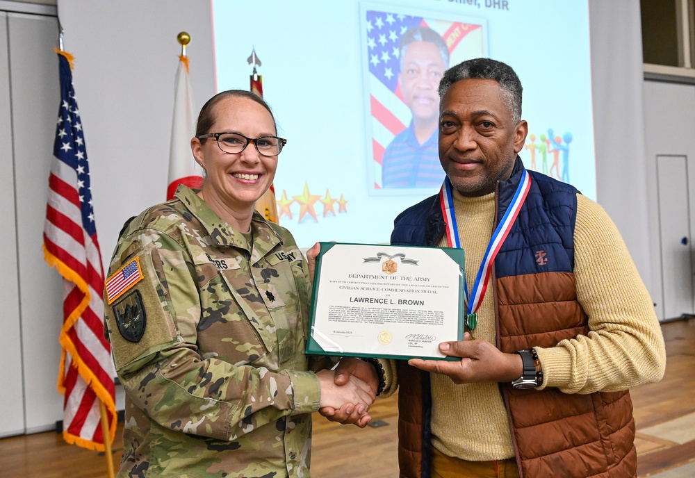 USAG Okinawa Hosts Awards, Town Hall Meeting