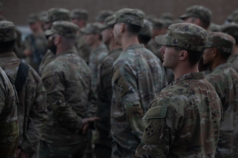 4th Infantry Division Soldiers arrive at Davis-Monthan Air Force Base