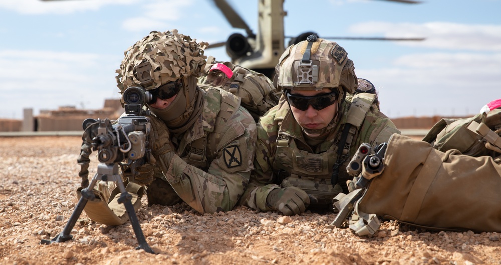 Coalition Forces Provide Security After Exiting CH-47 Chinook During Air Assault Training at Al-Tanf Garrison