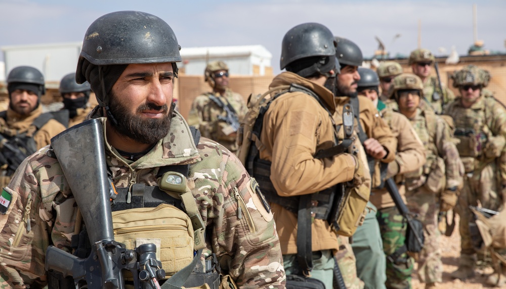 Coalition Forces and Syrian Free Army Prepare for Air Assault Training at Al-Tanf Garrison