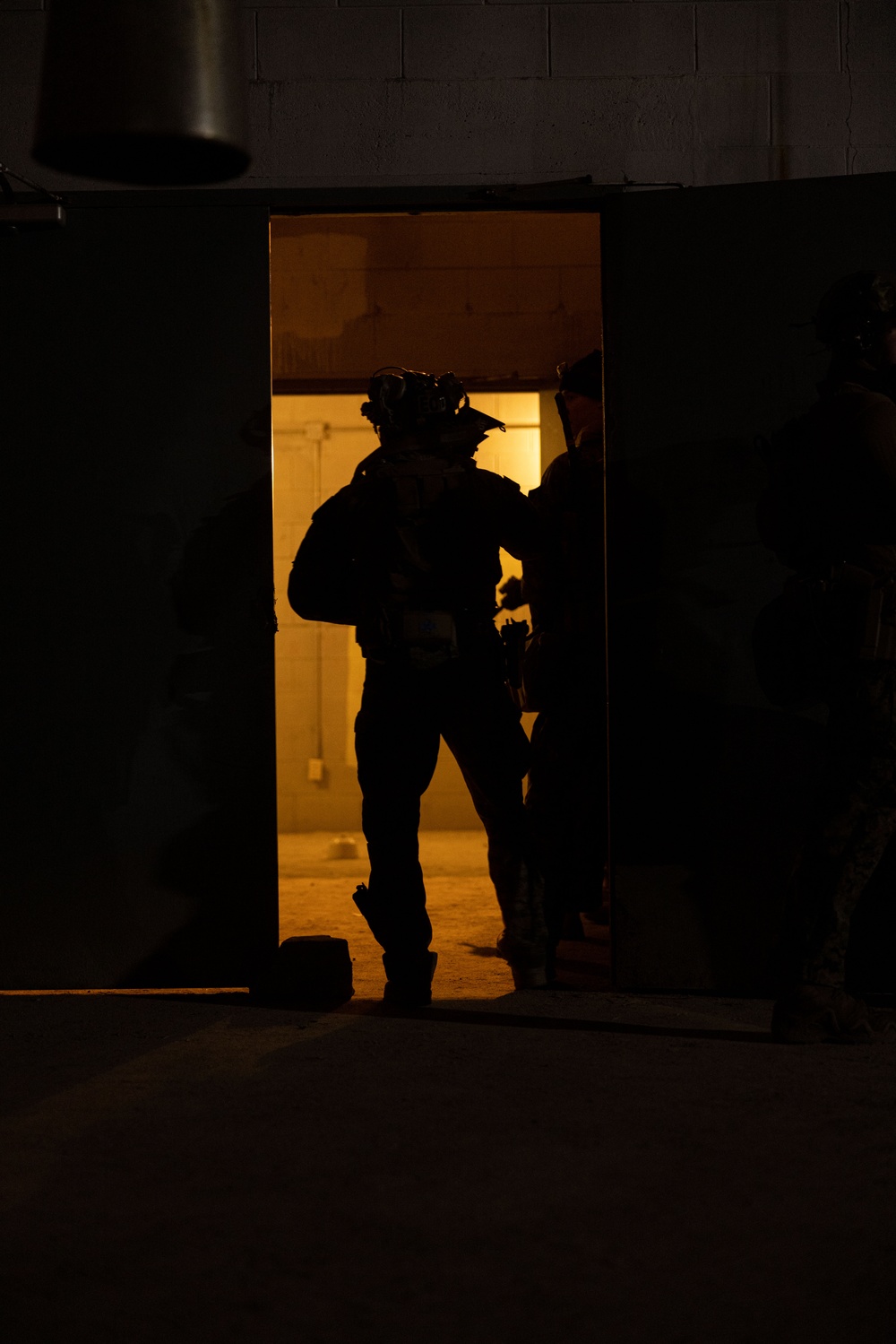 U.S. Reconnaissance Marines Execute Underground Training During KMEP 25.1 
