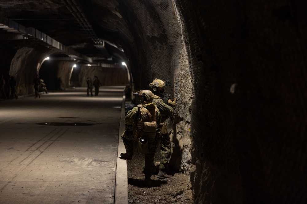U.S. Reconnaissance Marines Execute Underground Training During KMEP 25.1 