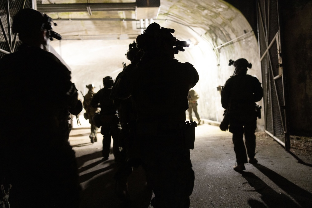 U.S. Reconnaissance Marines Execute Underground Training During KMEP 25.1 