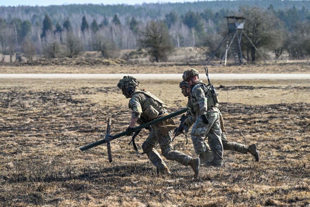 Sky Soldiers Conduct a Live Fire Exercise