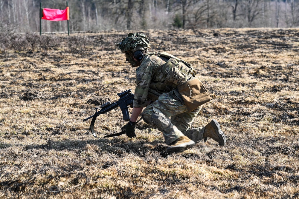 Sky Soldiers Conduct a Live Fire Exercise