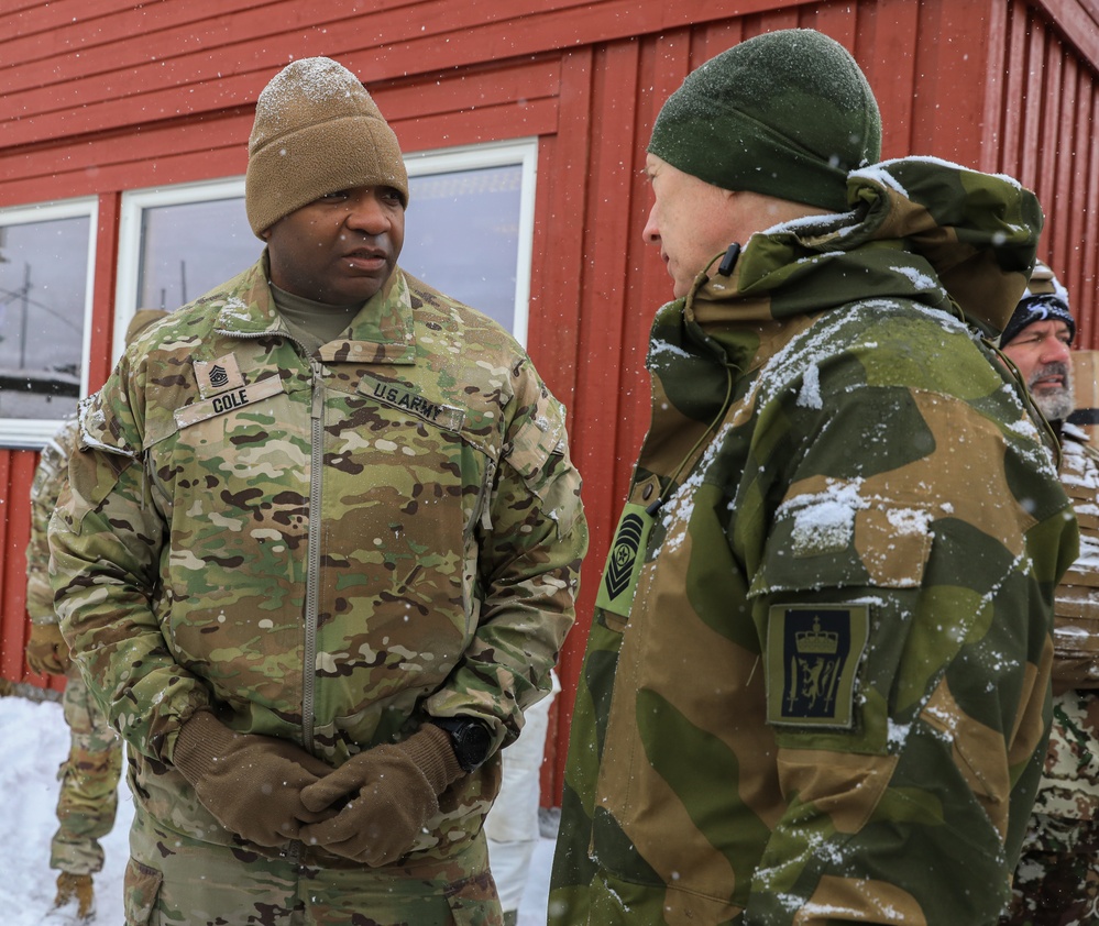 U.S. Army MLRS battalion, Allied militaries conduct static display for external media during exercise in Norway