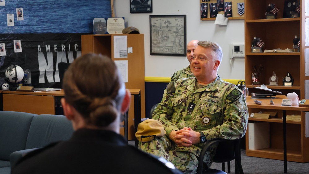 COMMANDER, NAVY RECRUITING COMMAND, LOS ANGELES VISIT