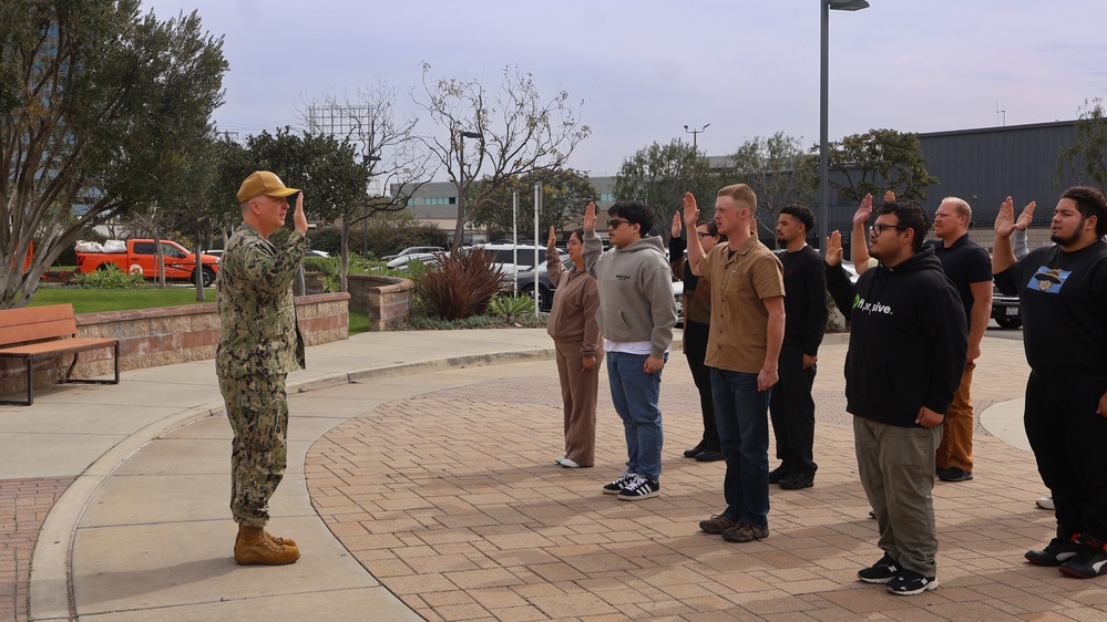 COMMANDER, NAVY RECRUITING COMMAND, LOS ANGELES VISIT