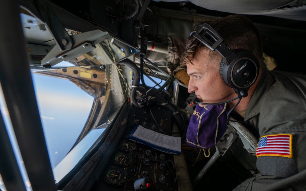 C-17 aerial refueling over the Atlantic Ocean
