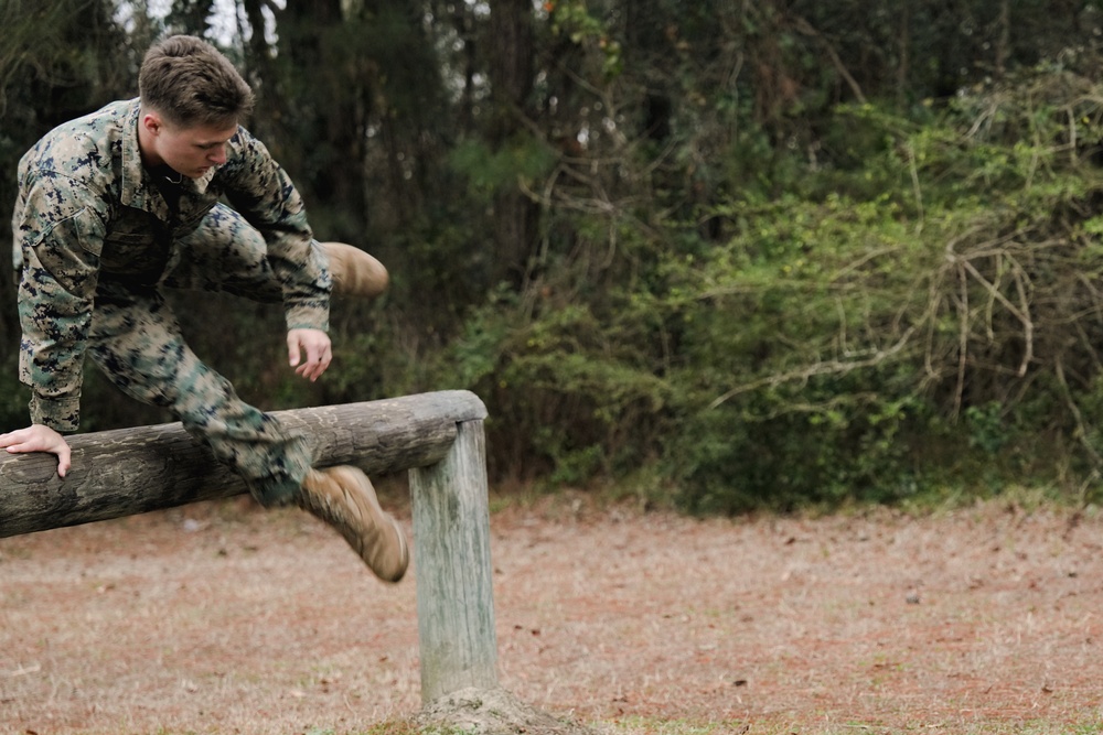 Headquarters and Service Company conduct Obstacle Course training