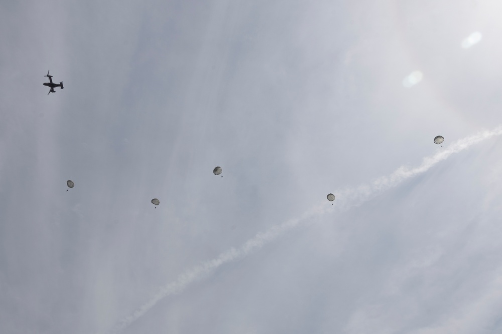 2nd Distribution Support Battalion; Air delivery and static-line training