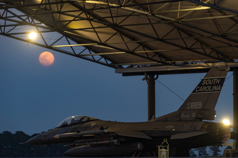 South Carolina Air National Guard conducts night flying operations