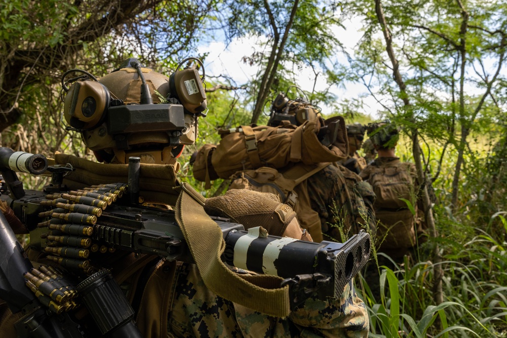 Students at SOI-W Participate in the Advanced Infantry Marine Course