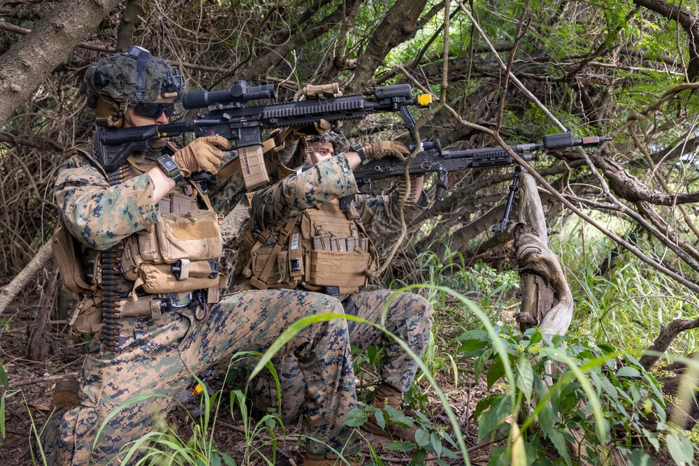 Students at SOI-W Participate in the Advanced Infantry Marine Course