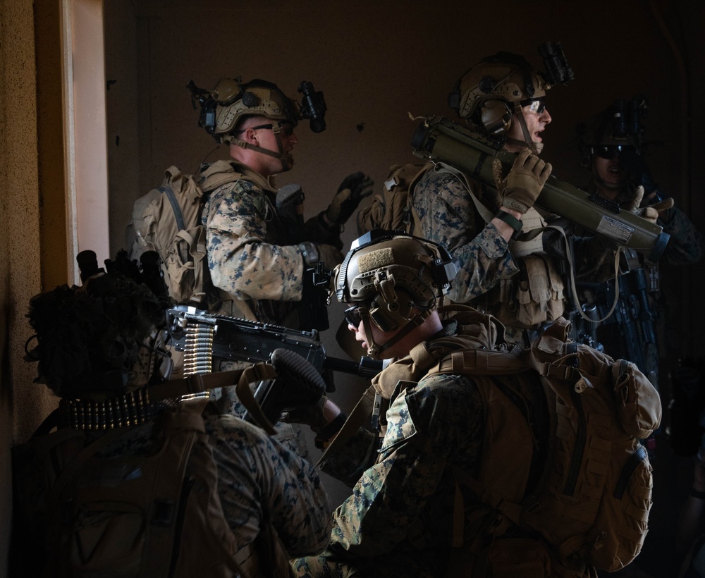 Pacific Marine Advanced Infantry Training – SOI West