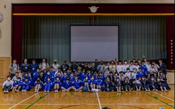 Camp Zama Soldiers Connect with Local Japanese Students at English Challenge Day