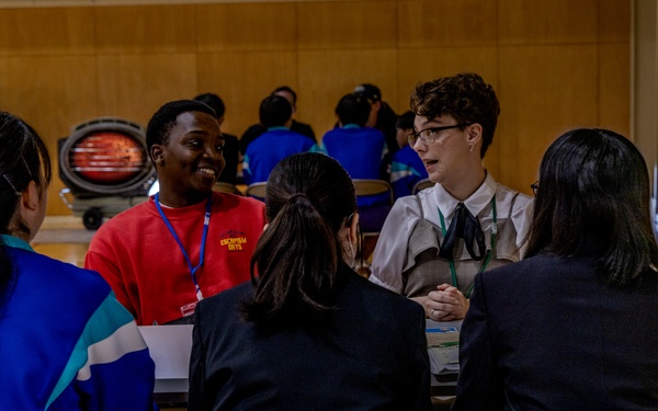 Camp Zama Soldiers Connect with Local Japanese Students at English Challenge Day