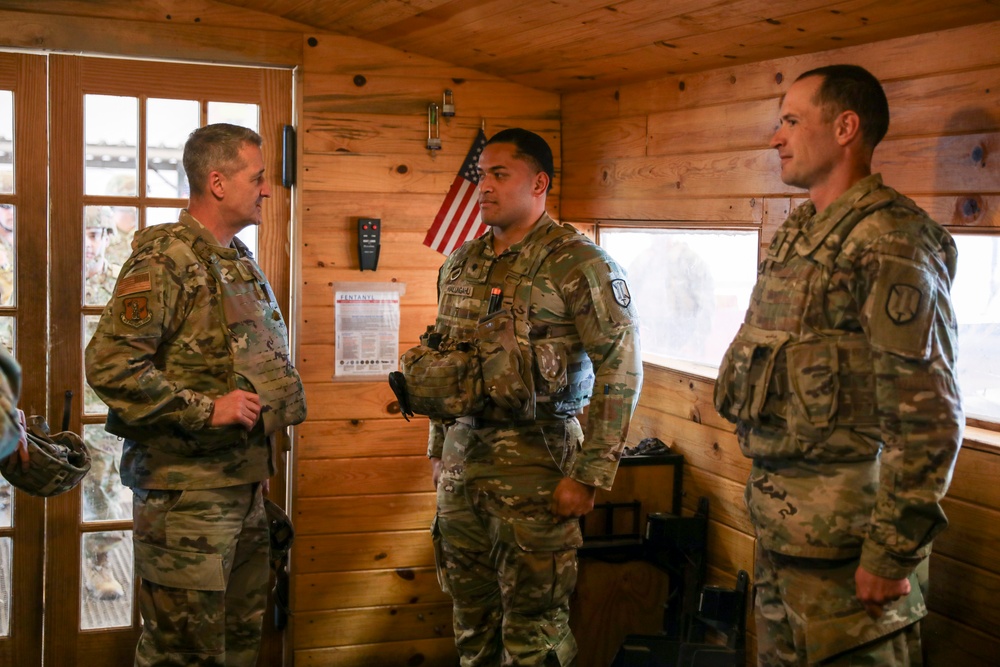 Nordhaus visits Guardsmen on duty securing border