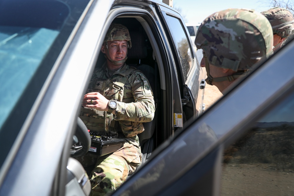 Nordhaus visits Guardsmen on duty securing border