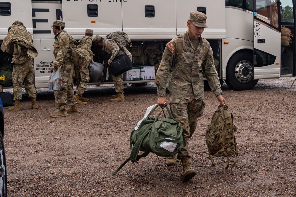 4th Infantry Division Soldiers arrive to Fort Huachuca
