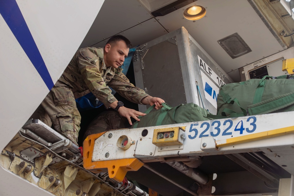 82nd Airborne Division Sustainment Brigade arrives to Fort Bliss