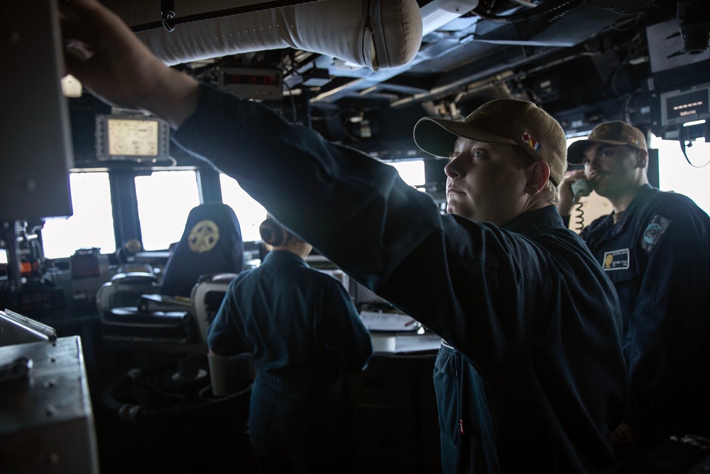 Wayne E. Meyer Sailors Test Electronic Decoy Firing System