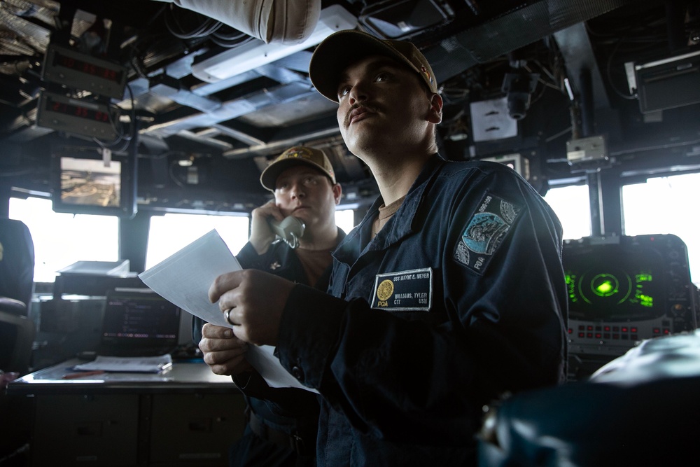 Wayne E. Meyer Sailors Test Electronic Decoy Firing System