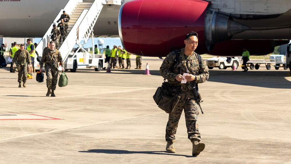 U.S. Marines, Sailors with MRF-D 25.3 arrive to Northern Territory, Australia