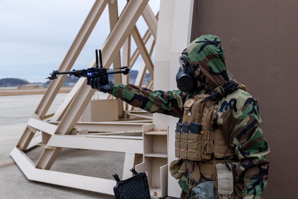 MWSS-172 responds to simulated base attack