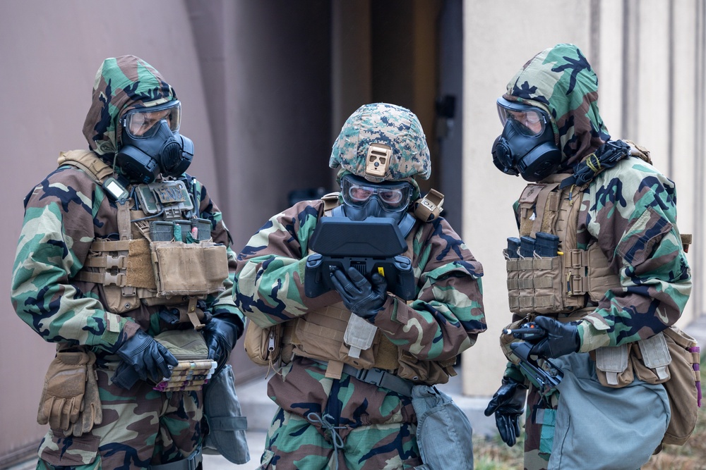 MWSS-172 responds to simulated base attack