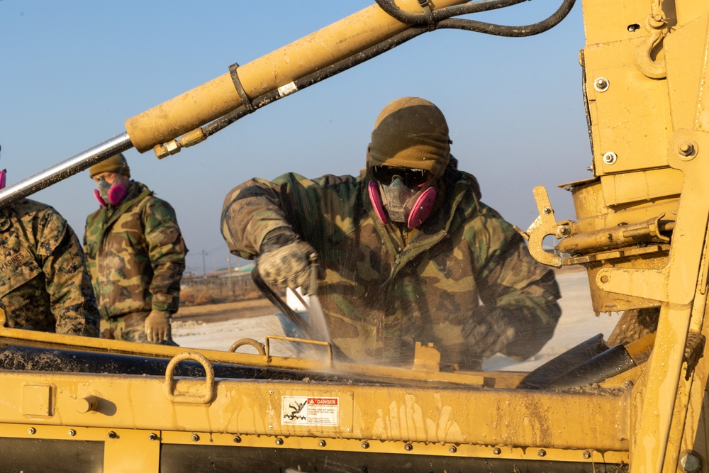MWSS-172 repairs damaged airfield