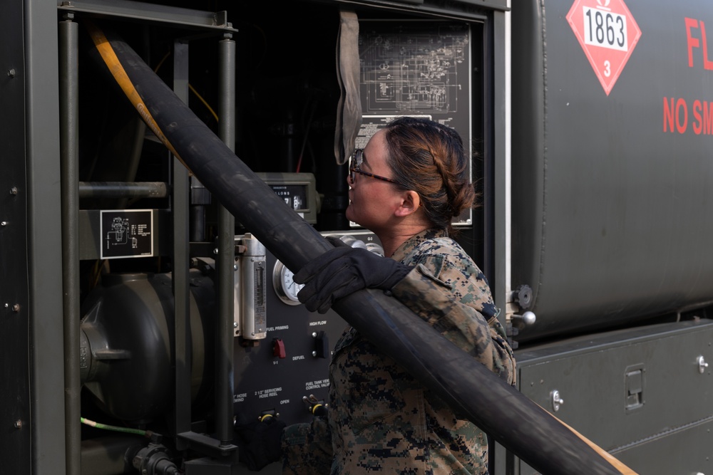 MWSS-172 operates forward arming and refueling point