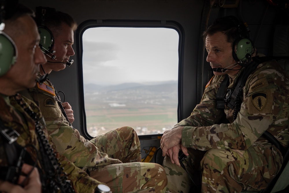 General Christopher Donahue Visits KFOR Regional Command East