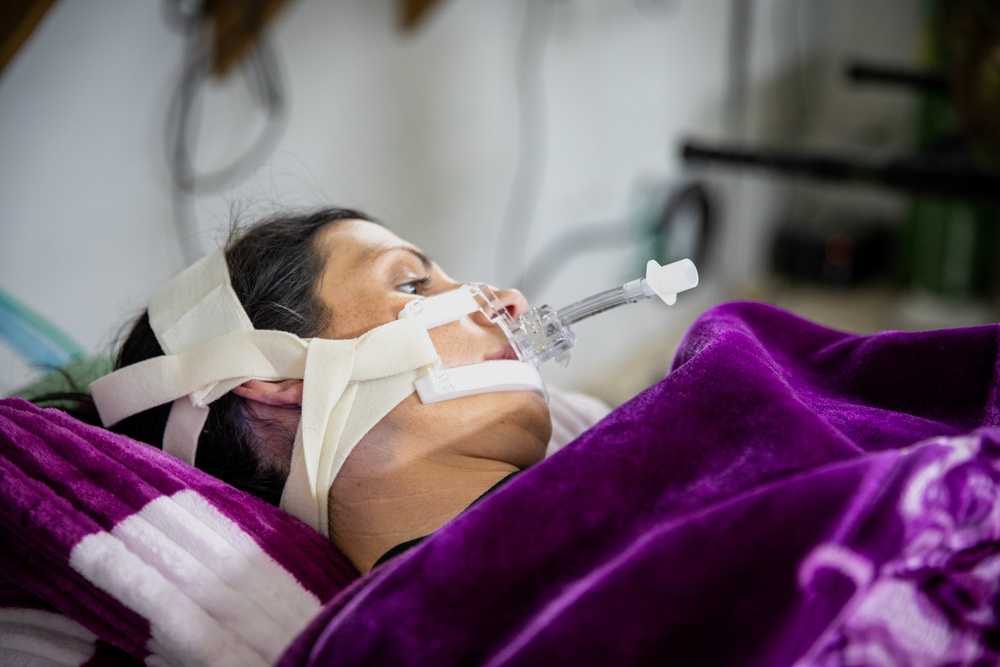 Surgical team and Army aviation conduct medevac training