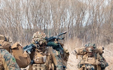 3-2 General Support Aviation Battalion Soldiers Conduct Air Movement Alongside U.S. Marines Assigned To 1st Marine Division.