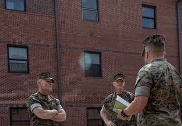 Marine Corps Installations East Commanding General visits Marine Corps Combat Service Support Schools