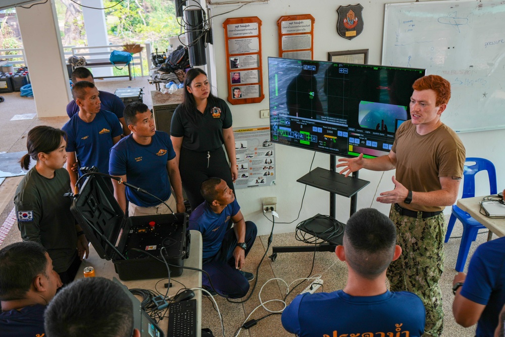 CTG 73.6, RTN Dive Unit, ROKN UTC Conduct R.O.V. Training during Joint Exercise Cobra Gold 2025