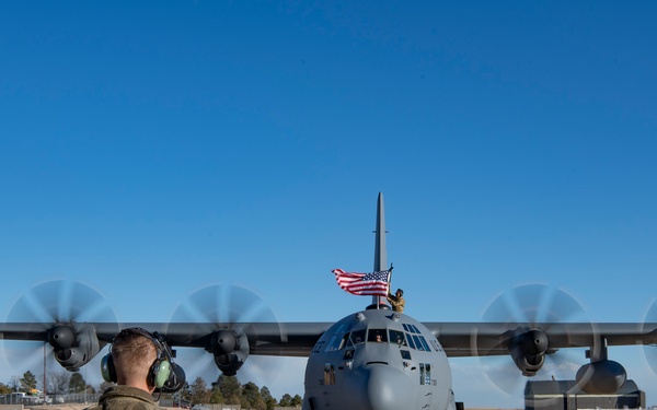 Airmen return from deployment