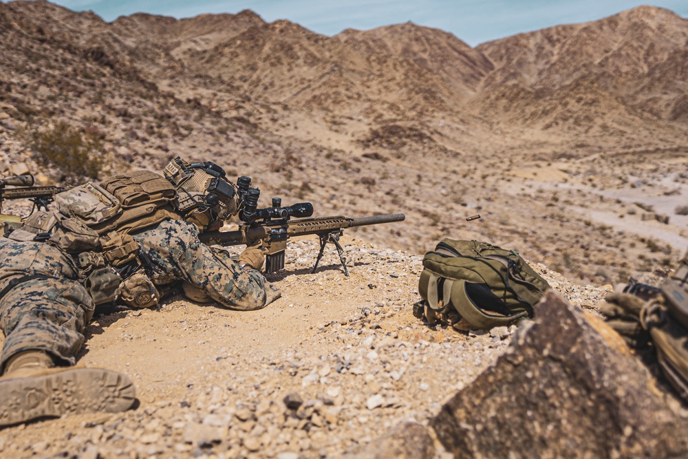 V35 conducts precision fires training