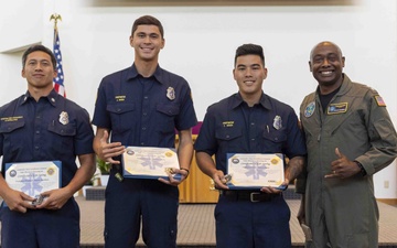 Navy Region Hawaii Firefighters receive Certificate of Life Saving