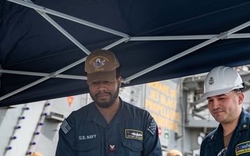 Former Professional Baseball Players and Chicago Cubs Staff Tour USS George Washington