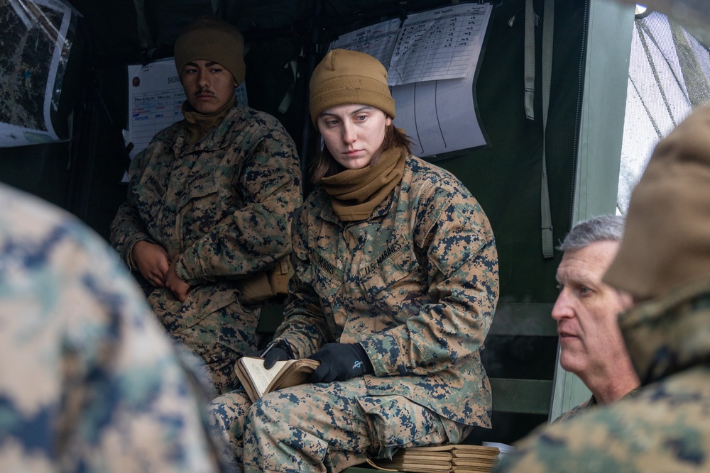 KMEP 25.1: 3rd MLG CG Visits CLB-4’s MCCRE in South Korea