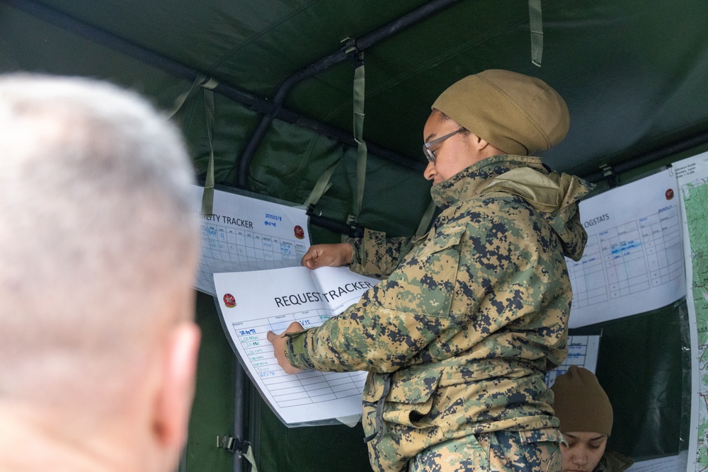 KMEP 25.1: 3rd MLG CG Visits CLB-4’s MCCRE in South Korea