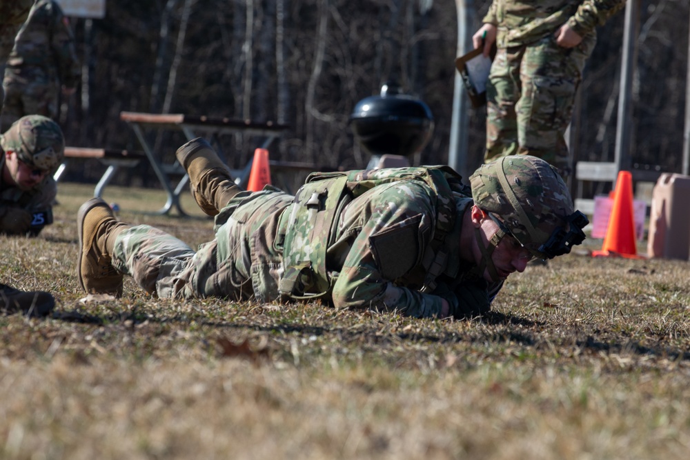 Soldiers compete in Best Squad Competition for 18th MP Brigade