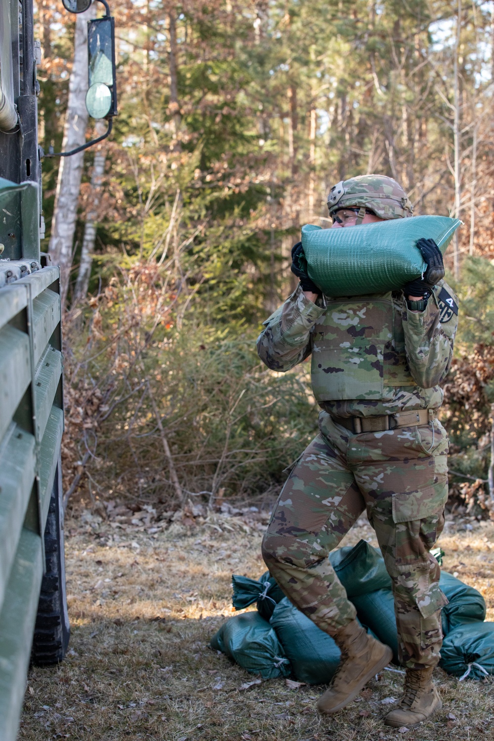 Soldiers compete in Best Squad Competition for 18th MP Brigade