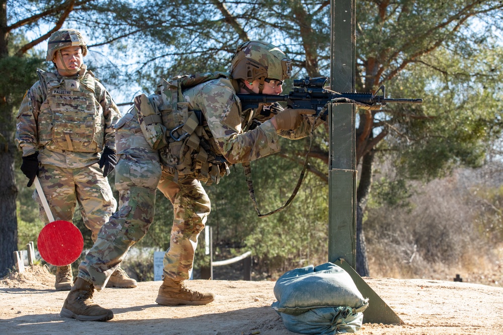 Soldiers compete in 18th MP Brigade Best Squad Competition