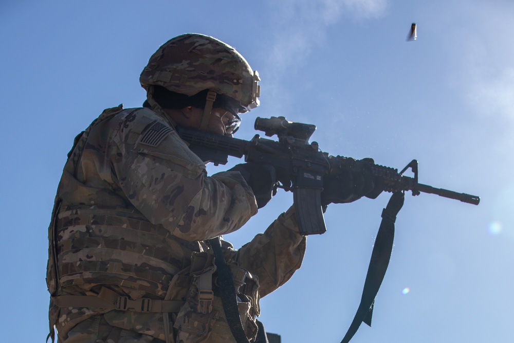 Soldiers compete in 18th MP Brigade Best Squad Competition