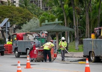 Army begins Kalia Road repaving, sidewalk repairs in Waikiki
