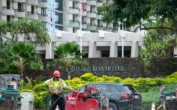 Army begins Kalia Road repaving, sidewalk repairs in Waikiki