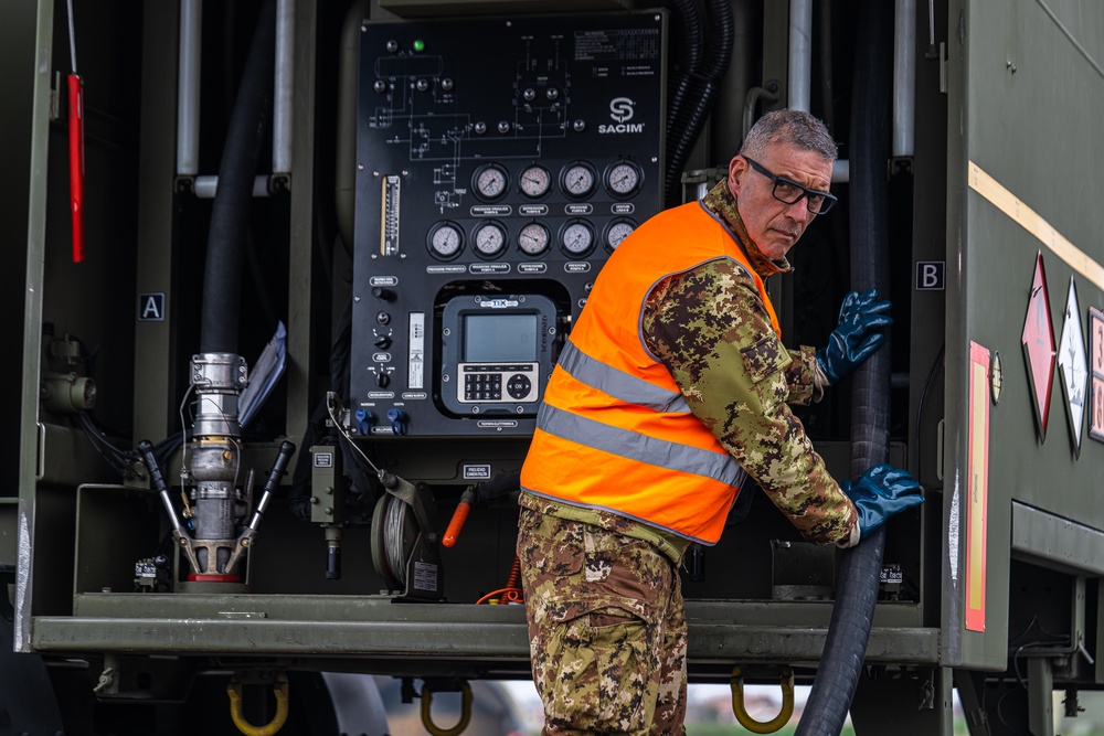 DVIDS - Images - Aviano Air Base conducts a hot-pit and ICT during ...